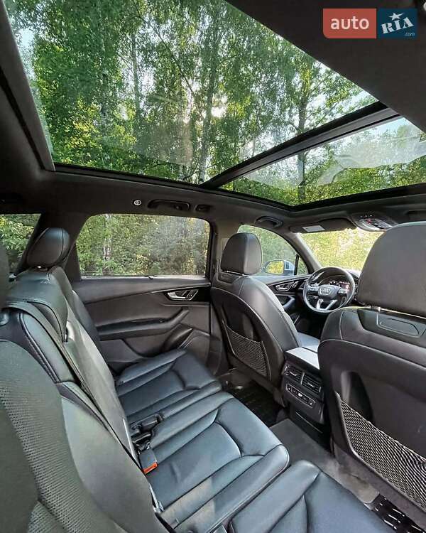 Внедорожник / Кроссовер Audi Q7 2017 в Львове фото 9 Внедорожник / Кроссовер Audi Q7 2017 в Львове