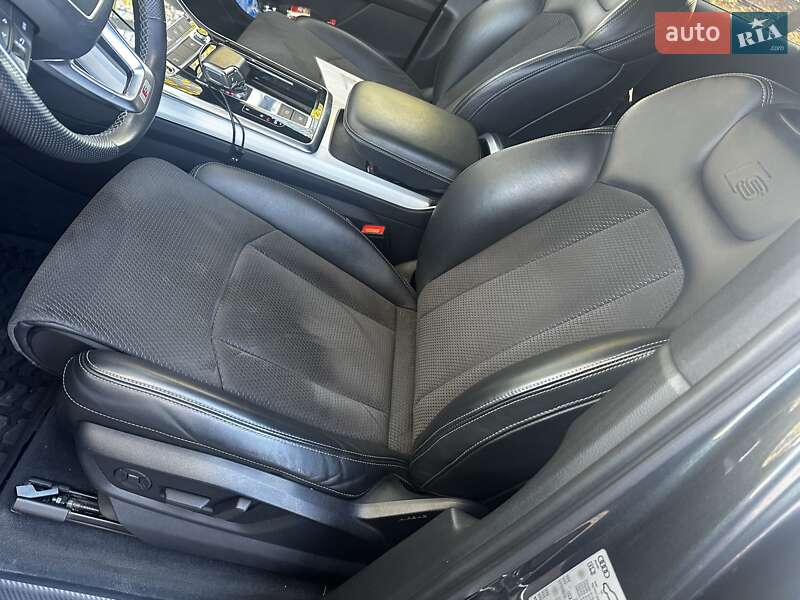 Позашляховик / Кросовер Audi Q7 2020 в Львові фото 11 Позашляховик / Кросовер Audi Q7 2020 в Львові