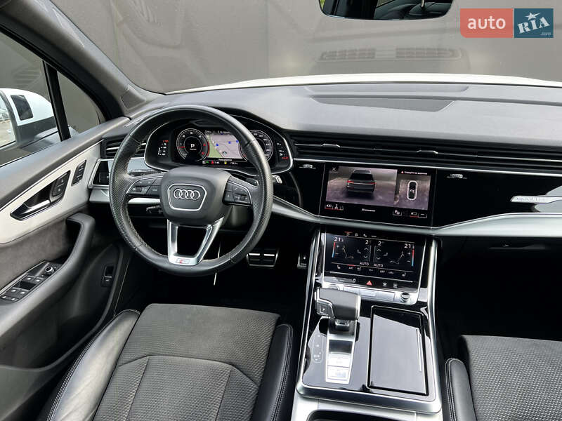 Позашляховик / Кросовер Audi Q7 2022 в Львові
