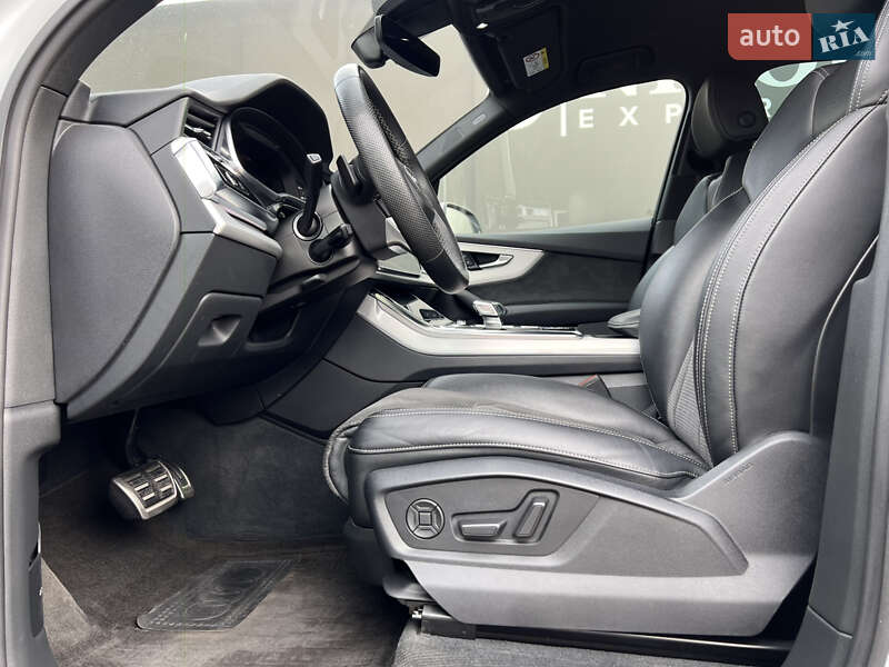 Позашляховик / Кросовер Audi Q7 2022 в Львові