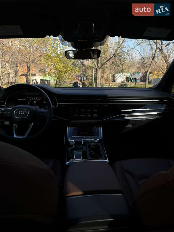 Внедорожник / Кроссовер Audi Q7 2021 в Киеве фото 17 Внедорожник / Кроссовер Audi Q7 2021 в Киеве