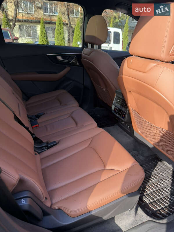 Внедорожник / Кроссовер Audi Q7 2021 в Киеве фото 21 Внедорожник / Кроссовер Audi Q7 2021 в Киеве