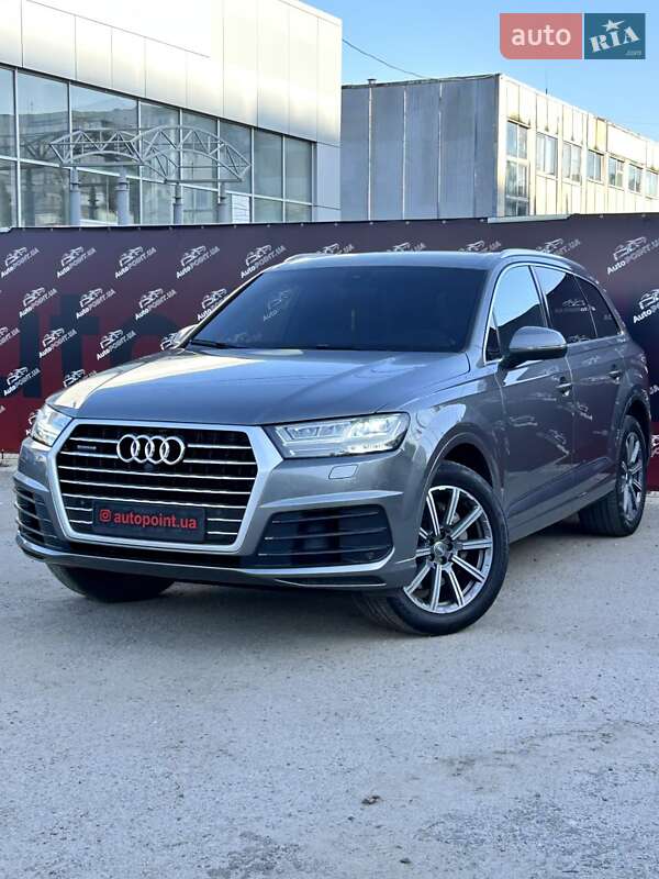 Audi Q7 2016
