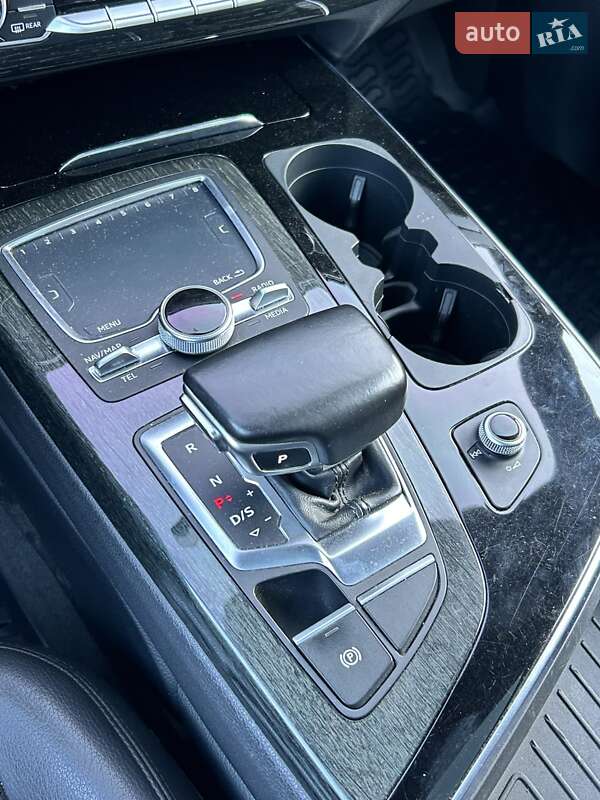 Внедорожник / Кроссовер Audi Q7 2016 в Сумах фото 37 Внедорожник / Кроссовер Audi Q7 2016 в Сумах