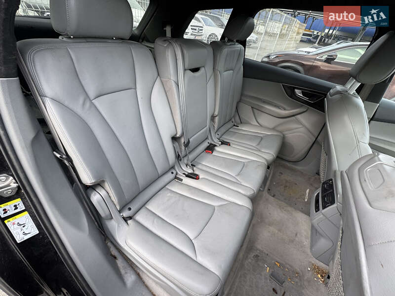 Позашляховик / Кросовер Audi Q7 2017 в Львові фото 13 Позашляховик / Кросовер Audi Q7 2017 в Львові