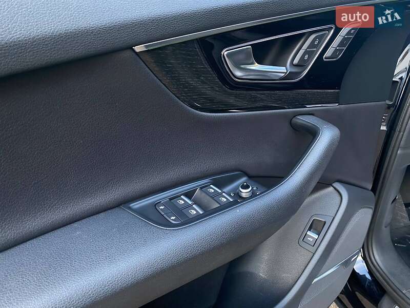 Позашляховик / Кросовер Audi Q7 2015 в Вінниці фото 9 Позашляховик / Кросовер Audi Q7 2015 в Вінниці