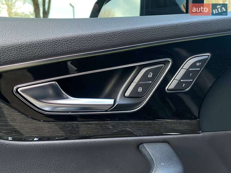 Позашляховик / Кросовер Audi Q7 2015 в Вінниці фото 18 Позашляховик / Кросовер Audi Q7 2015 в Вінниці