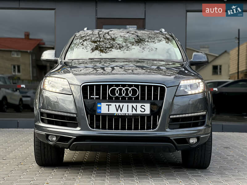 Позашляховик / Кросовер Audi Q7 2013 в Одесі