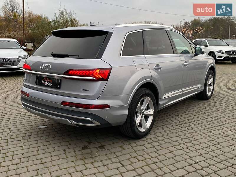 Внедорожник / Кроссовер Audi Q7 2022 в Львове