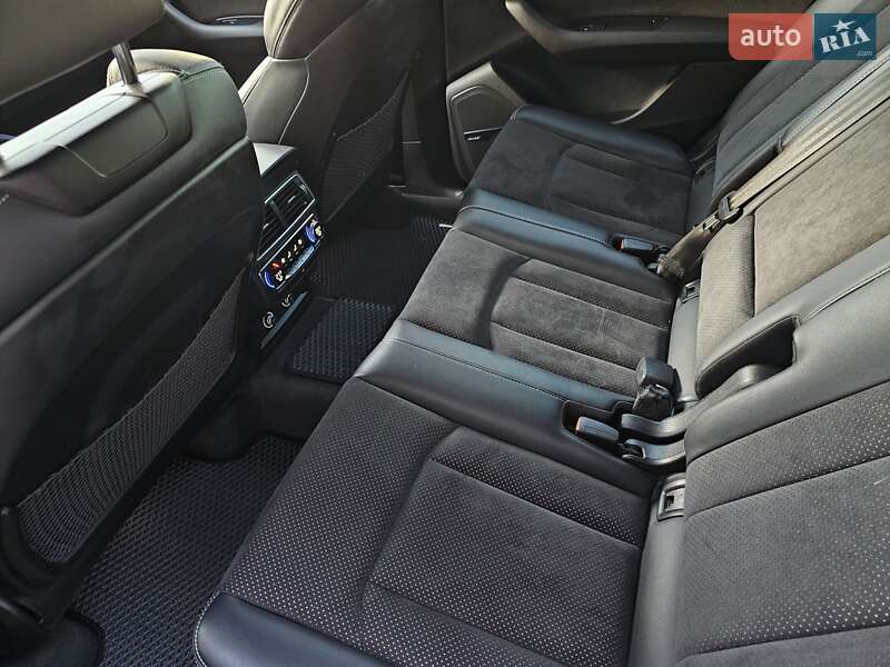 Внедорожник / Кроссовер Audi Q7 2019 в Киеве