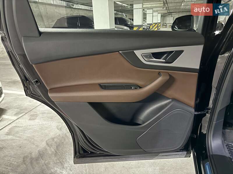 Внедорожник / Кроссовер Audi Q7 2016 в Днепре фото 22 Внедорожник / Кроссовер Audi Q7 2016 в Днепре