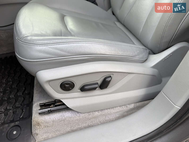 Позашляховик / Кросовер Audi Q7 2016 в Стрию фото 40 Позашляховик / Кросовер Audi Q7 2016 в Стрию