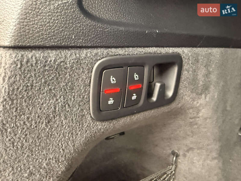 Позашляховик / Кросовер Audi Q7 2016 в Харкові фото 35 Позашляховик / Кросовер Audi Q7 2016 в Харкові