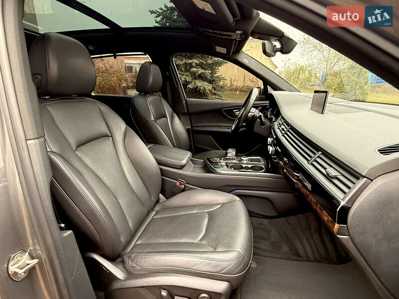 Позашляховик / Кросовер Audi Q7 2016 в Харкові фото 42 Позашляховик / Кросовер Audi Q7 2016 в Харкові