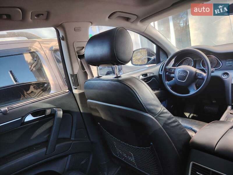 Внедорожник / Кроссовер Audi Q7 2007 в Виннице