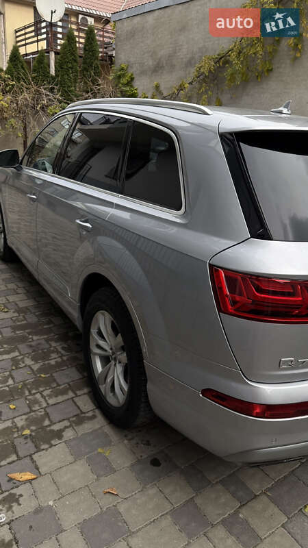 Позашляховик / Кросовер Audi Q7 2017 в Коломиї