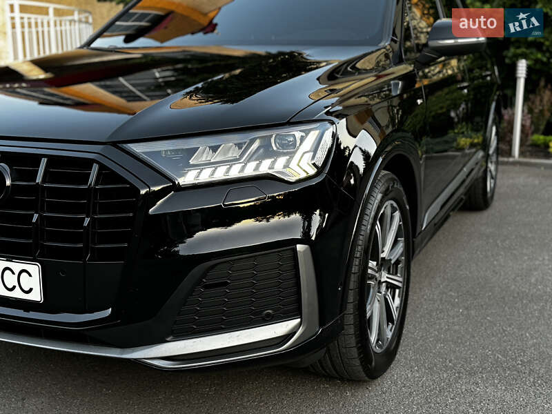 Позашляховик / Кросовер Audi Q7 2021 в Тернополі фото 12 Позашляховик / Кросовер Audi Q7 2021 в Тернополі
