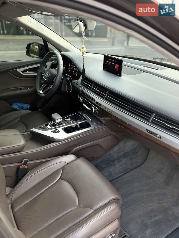 Внедорожник / Кроссовер Audi Q7 2016 в Одессе фото 11 Внедорожник / Кроссовер Audi Q7 2016 в Одессе