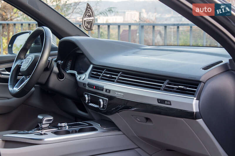 Позашляховик / Кросовер Audi Q7 2018 в Львові фото 43 Позашляховик / Кросовер Audi Q7 2018 в Львові