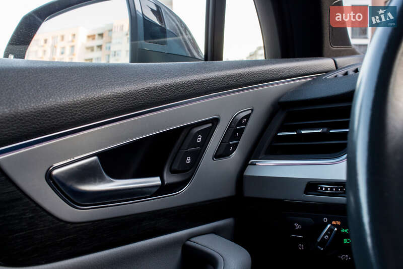 Позашляховик / Кросовер Audi Q7 2018 в Львові фото 78 Позашляховик / Кросовер Audi Q7 2018 в Львові