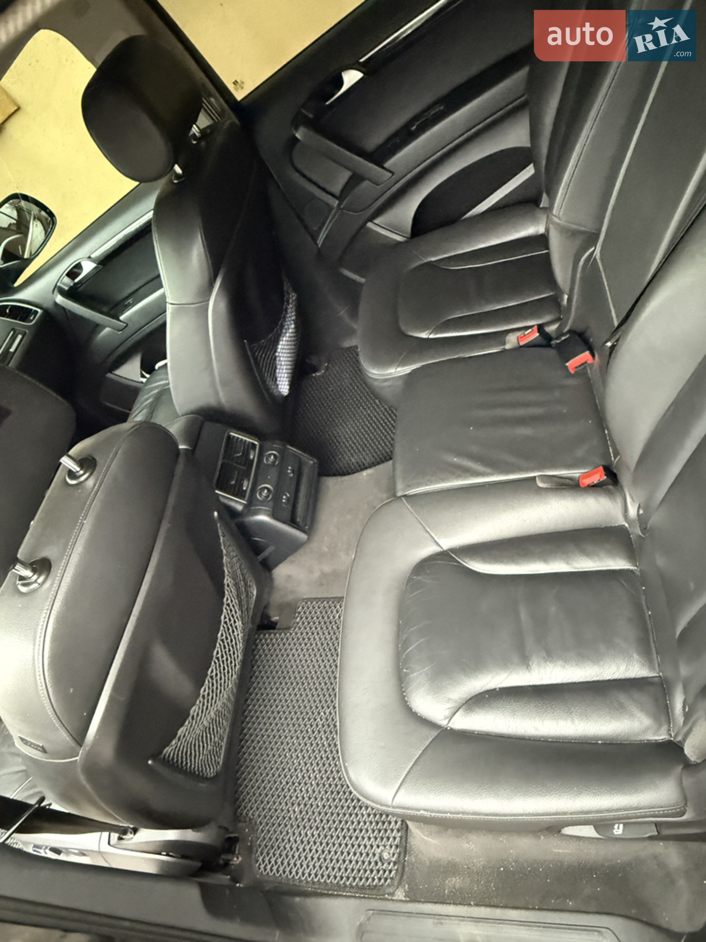 2010 Audi Q7 - мініатюра 6