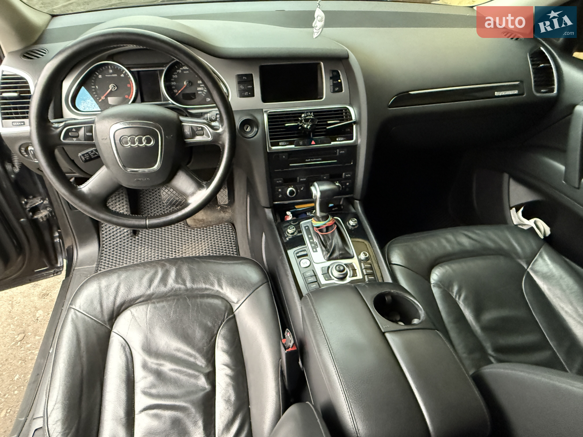 2010 Audi Q7 - мініатюра 8