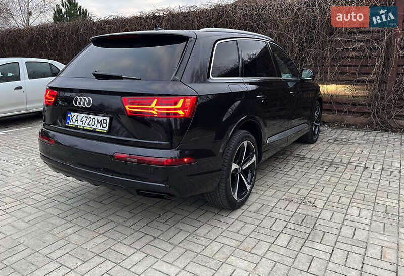Позашляховик / Кросовер Audi Q7 2018 в Києві фото 12 Позашляховик / Кросовер Audi Q7 2018 в Києві