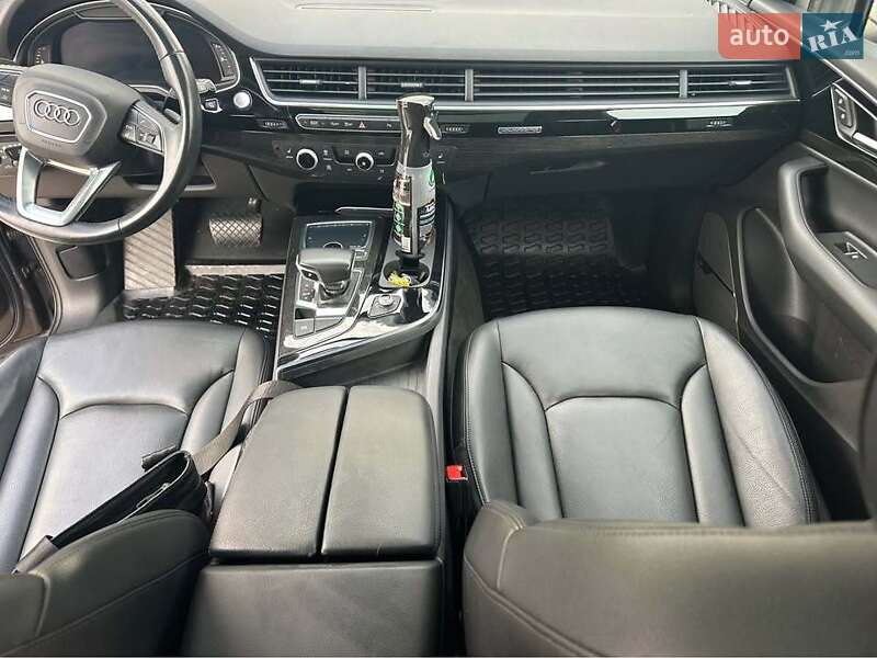 Внедорожник / Кроссовер Audi Q7 2018 в Виннице