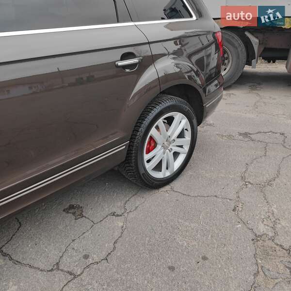 Внедорожник / Кроссовер Audi Q7 2014 в Киеве фото 4 Внедорожник / Кроссовер Audi Q7 2014 в Киеве