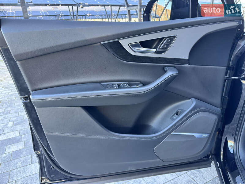 Внедорожник / Кроссовер Audi Q7 2015 в Львове фото 26 Внедорожник / Кроссовер Audi Q7 2015 в Львове