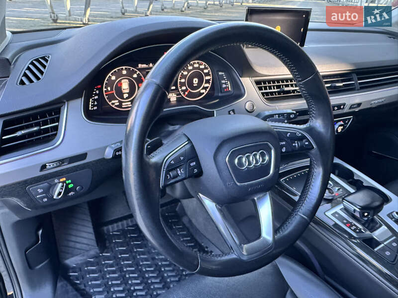 Внедорожник / Кроссовер Audi Q7 2015 в Львове фото 44 Внедорожник / Кроссовер Audi Q7 2015 в Львове