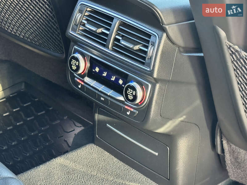 Внедорожник / Кроссовер Audi Q7 2015 в Львове фото 68 Внедорожник / Кроссовер Audi Q7 2015 в Львове