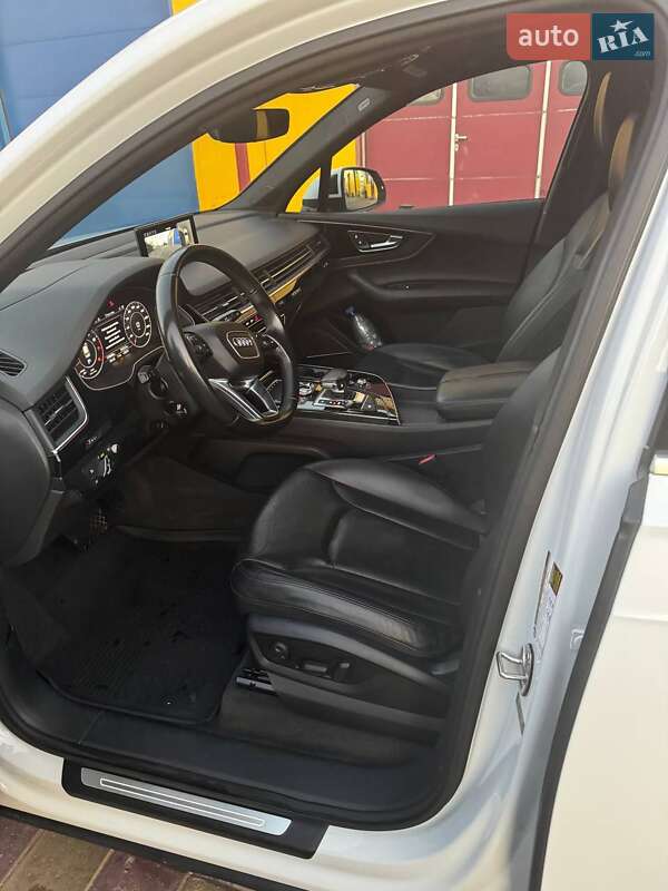 Внедорожник / Кроссовер Audi Q7 2016 в Киеве фото 2 Внедорожник / Кроссовер Audi Q7 2016 в Киеве