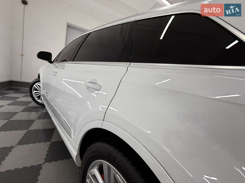 Внедорожник / Кроссовер Audi Q7 2018 в Трускавце