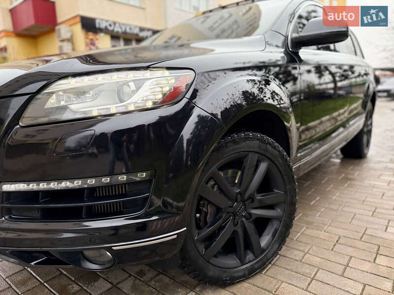 Позашляховик / Кросовер Audi Q7 2010 в Кам'янець-Подільському
