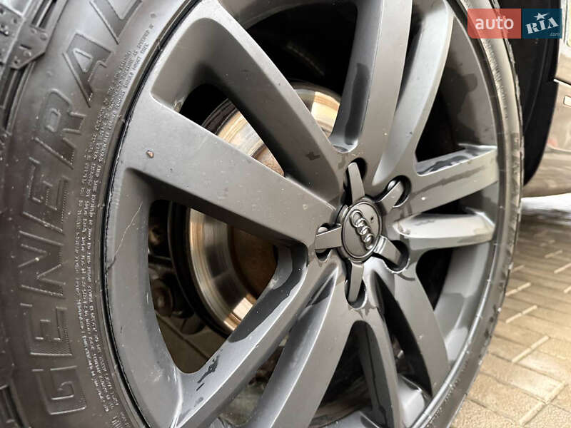 Позашляховик / Кросовер Audi Q7 2010 в Кам'янець-Подільському