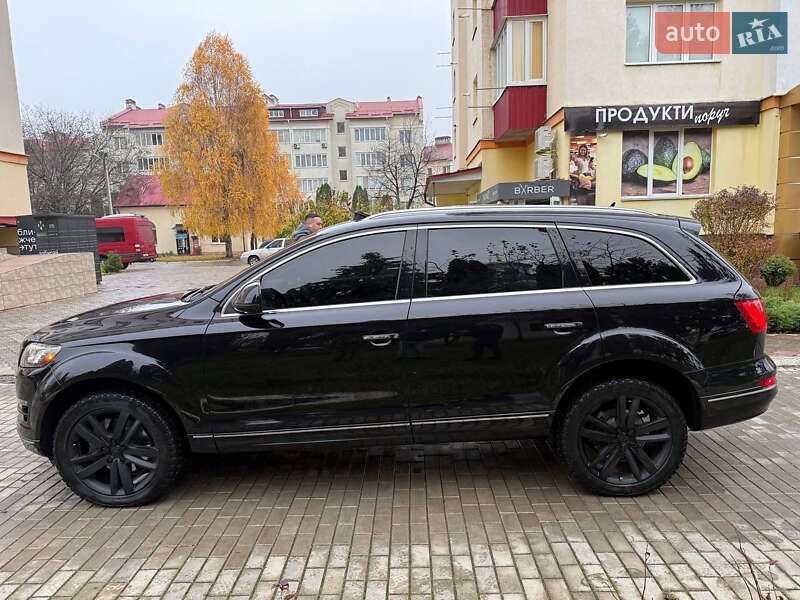 Позашляховик / Кросовер Audi Q7 2010 в Кам'янець-Подільському