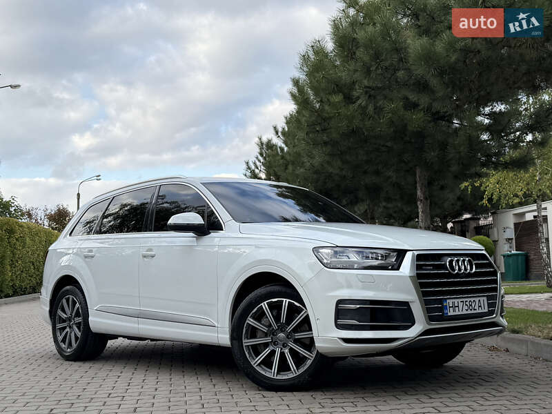 Позашляховик / Кросовер Audi Q7 2018 в Одесі