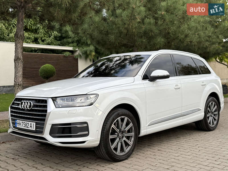 Позашляховик / Кросовер Audi Q7 2018 в Одесі