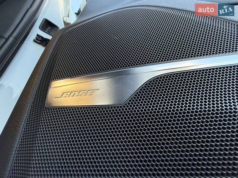 Позашляховик / Кросовер Audi Q7 2018 в Одесі