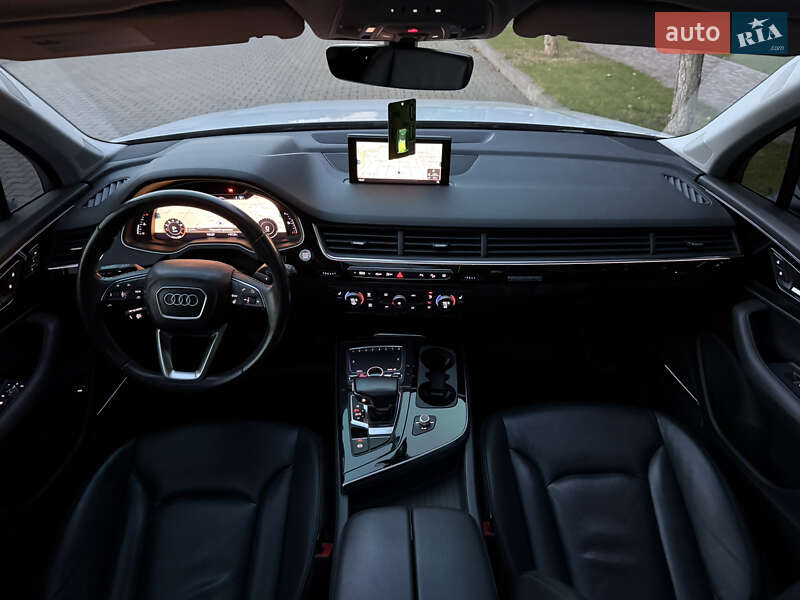 Позашляховик / Кросовер Audi Q7 2018 в Одесі