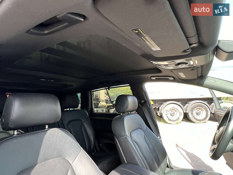 Позашляховик / Кросовер Audi Q7 2014 в Самборі