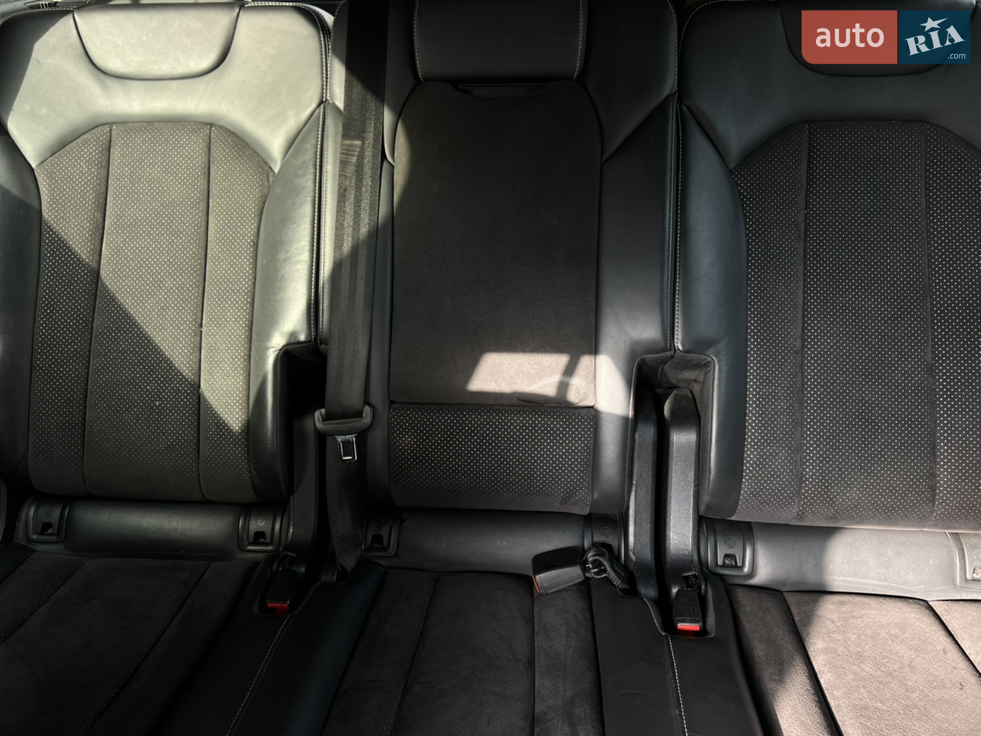 2017 Audi Q7 - мініатюра 16
