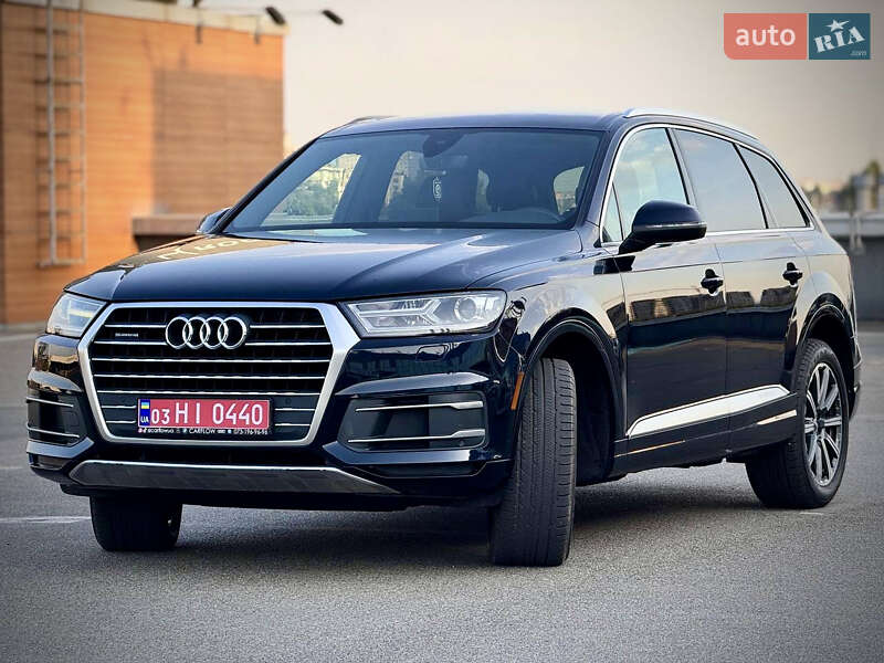 Внедорожник / Кроссовер Audi Q7 2018 в Киеве