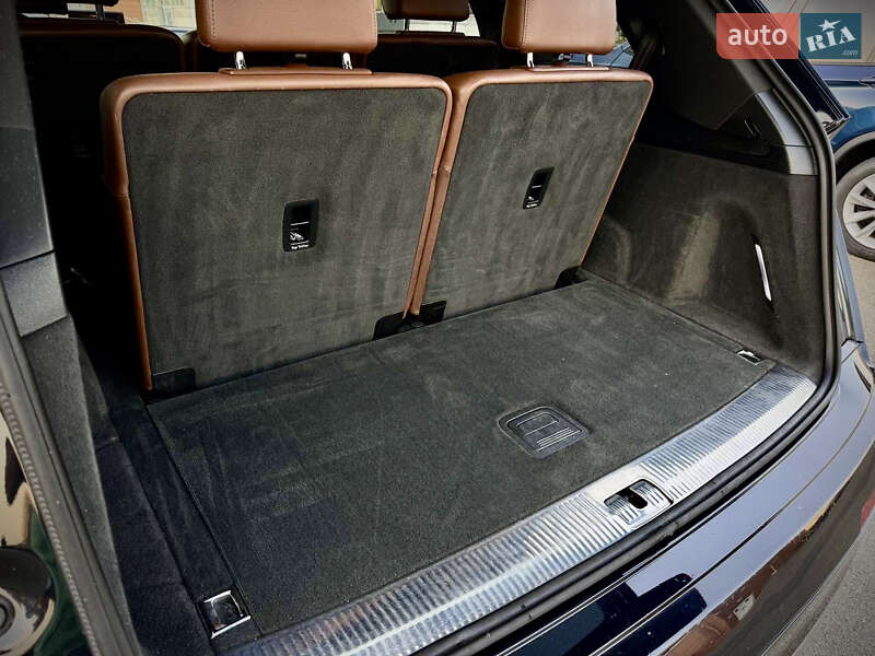 Внедорожник / Кроссовер Audi Q7 2018 в Киеве