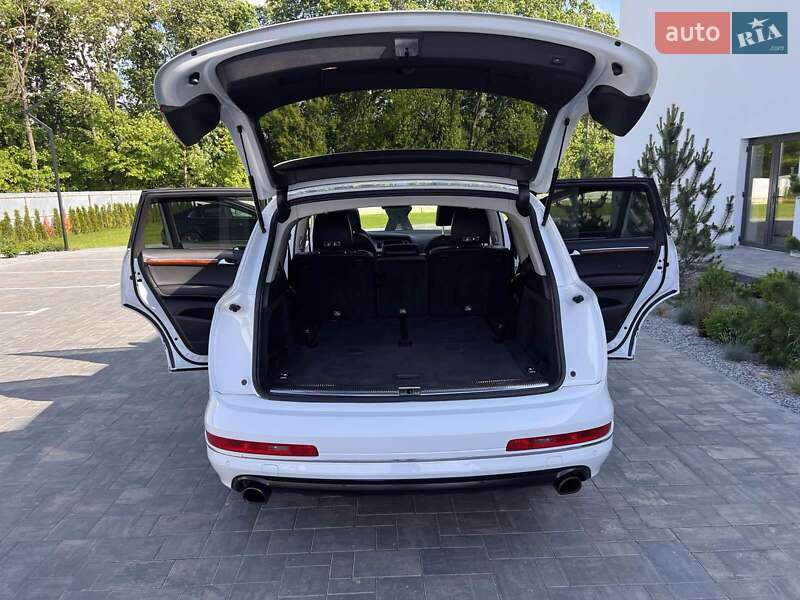 Позашляховик / Кросовер Audi Q7 2015 в Луцьку фото 9 Позашляховик / Кросовер Audi Q7 2015 в Луцьку