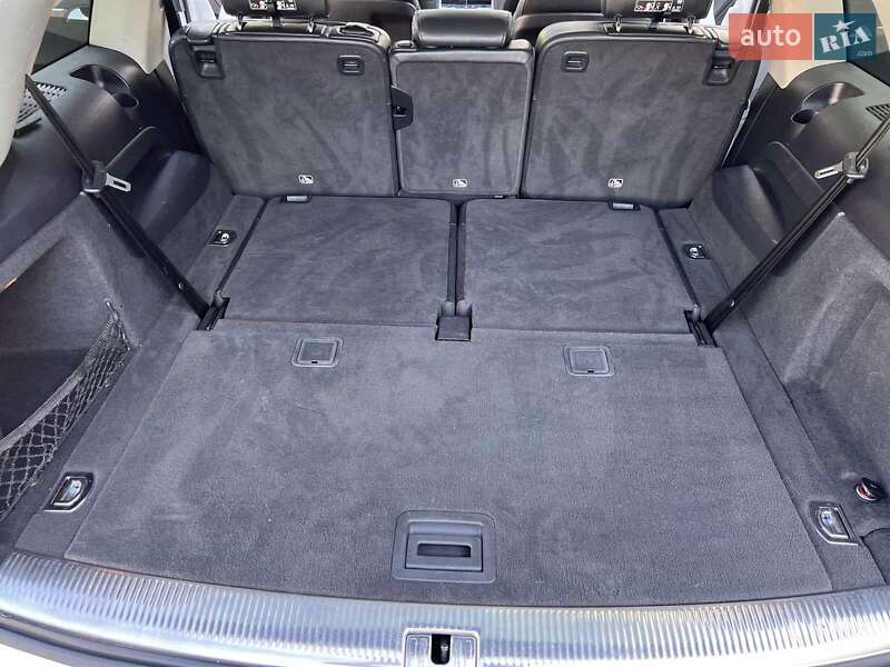 Позашляховик / Кросовер Audi Q7 2015 в Луцьку фото 10 Позашляховик / Кросовер Audi Q7 2015 в Луцьку