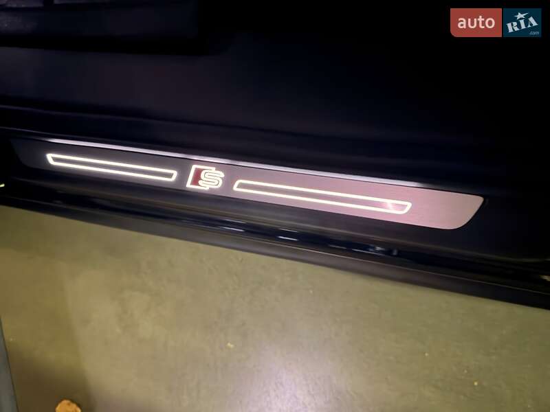 Позашляховик / Кросовер Audi Q7 2022 в Києві фото 70 Позашляховик / Кросовер Audi Q7 2022 в Києві