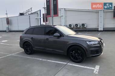 Позашляховик / Кросовер Audi Q7 2018 в Києві