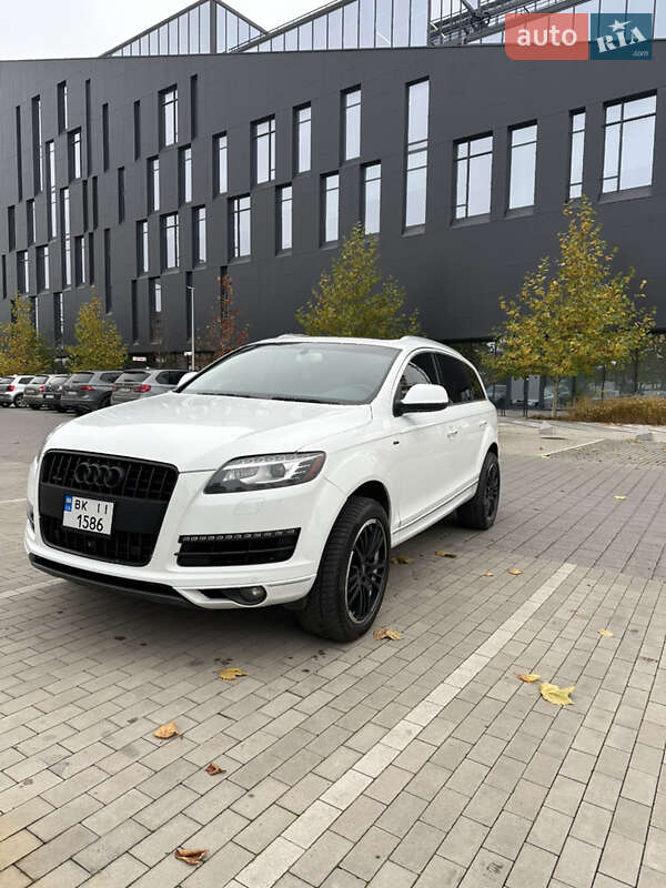 Audi Q7 2014